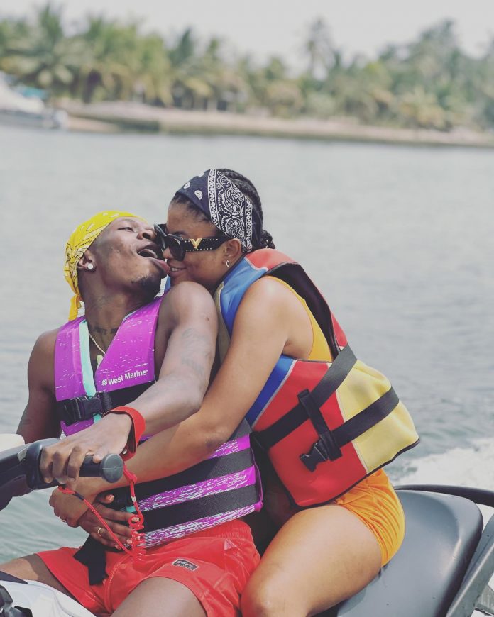 Shatta Wale has shared a message with a picture confirming he is indeed in love with his new girlfriend.